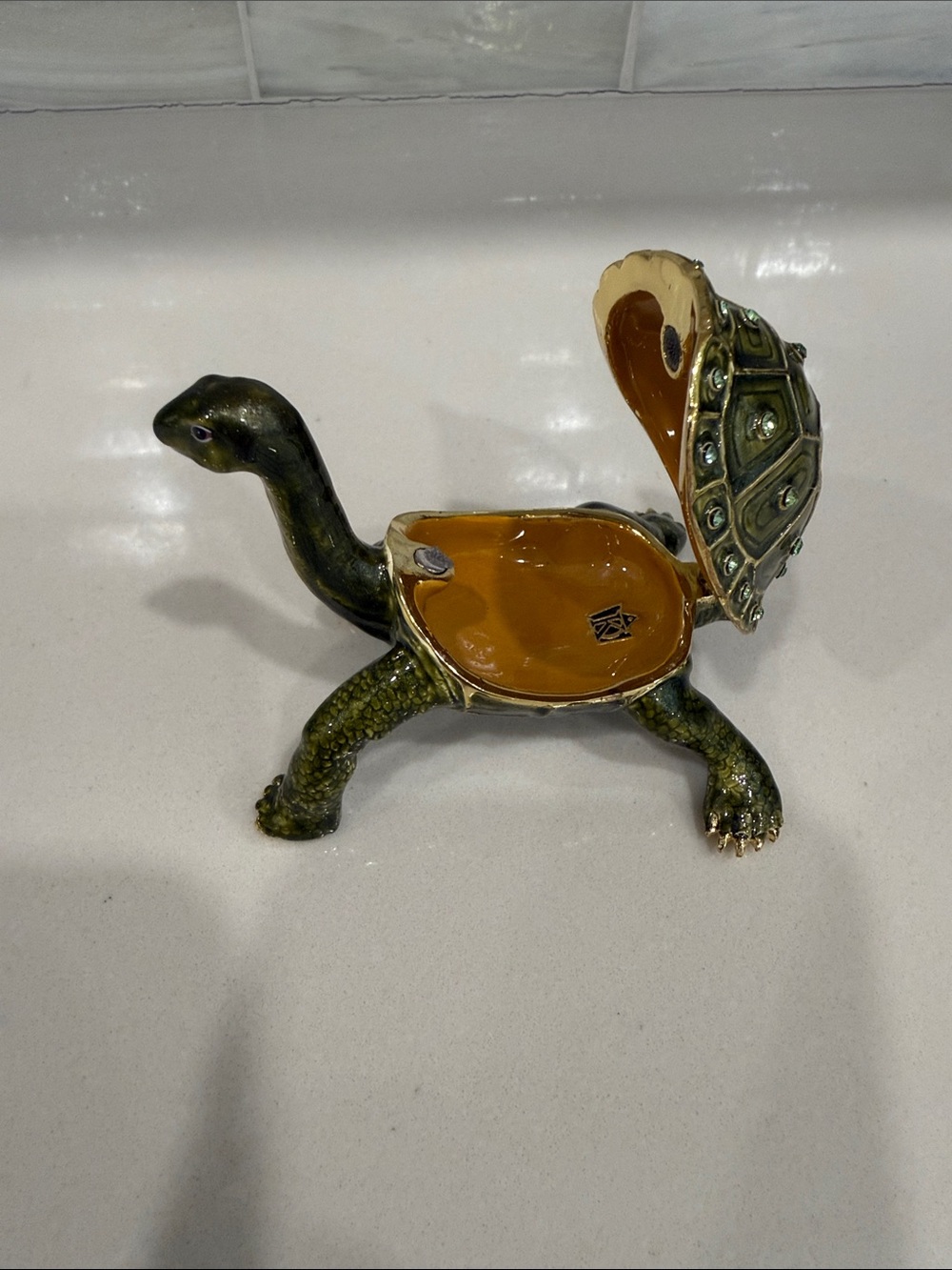 Enameled Green Turtle Metal Trinket Box with Austrian Crystals & Goldtone trim - Picture 4 of 6